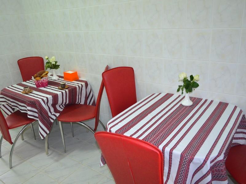 Centre Hostel Mukacheve Bagian luar foto